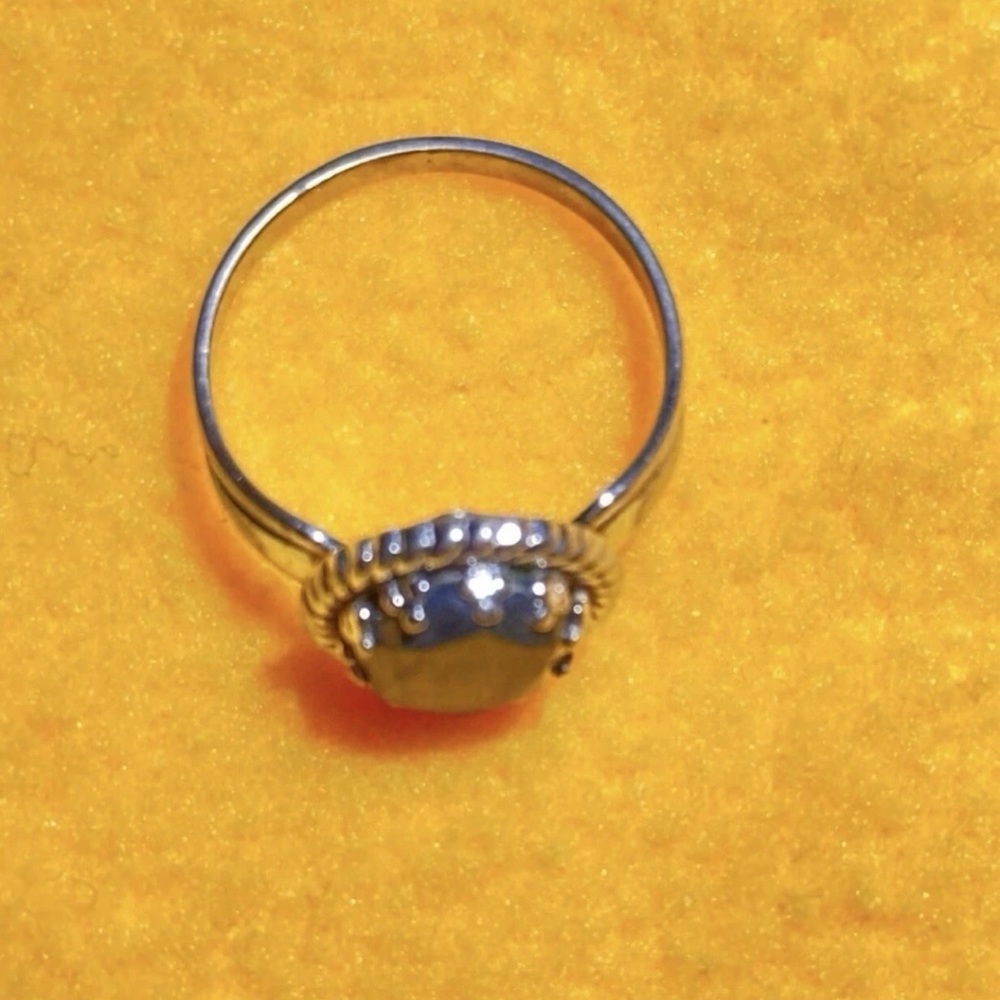 Vintage Genuine NAVAJOSigned JP
JanePopovich Hematite 925Sterling
Silver Ring - Picture 3 of 5